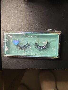 Mi Los Angeles Premium Mink Lashes - "Fairy Godmother"